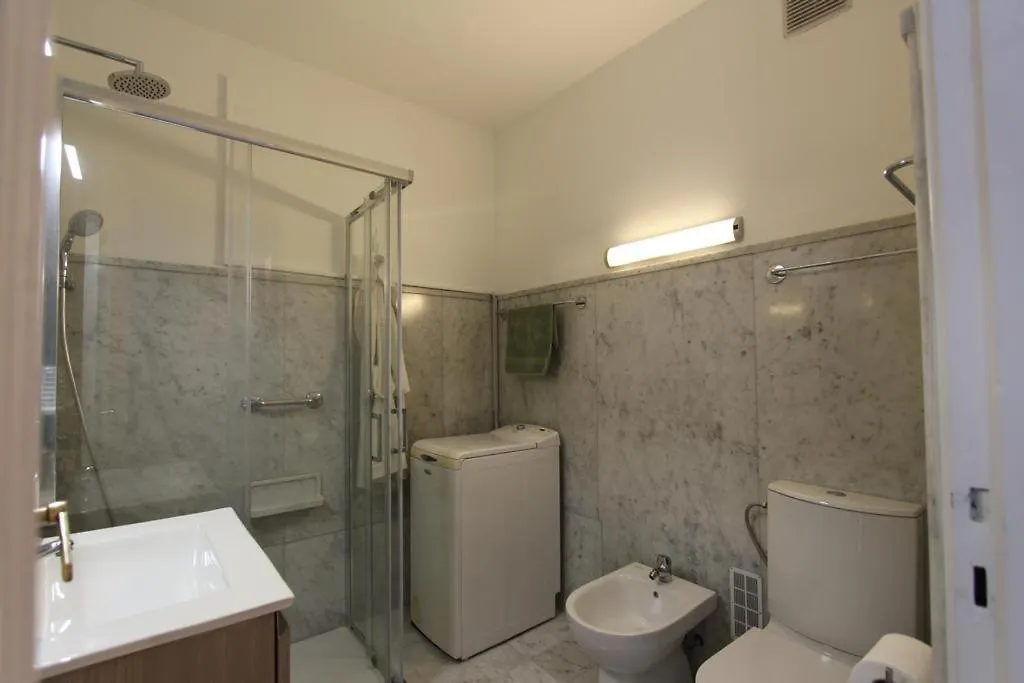 Appartement Front De Mer - Promenade Des Anglais Nice Apartment